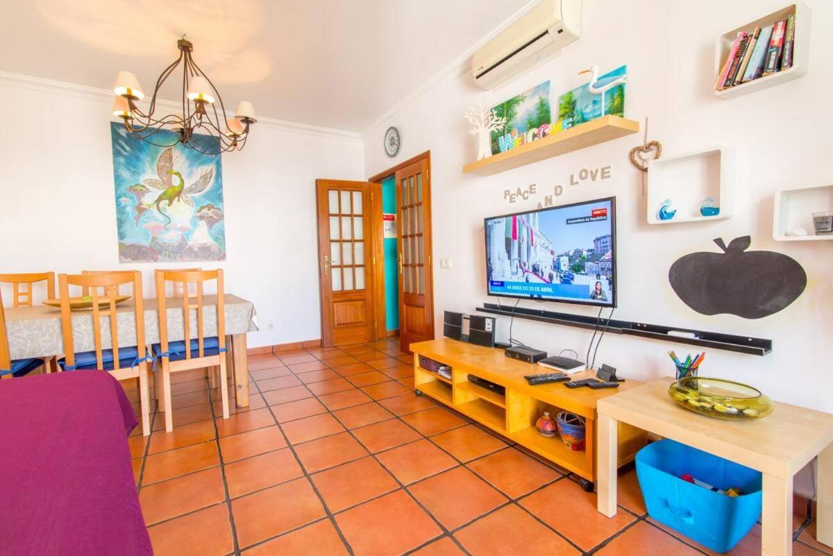 Special Holiday Apartment 塔维拉 外观 照片