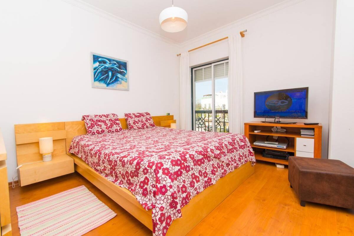 Special Holiday Apartment 塔维拉 外观 照片